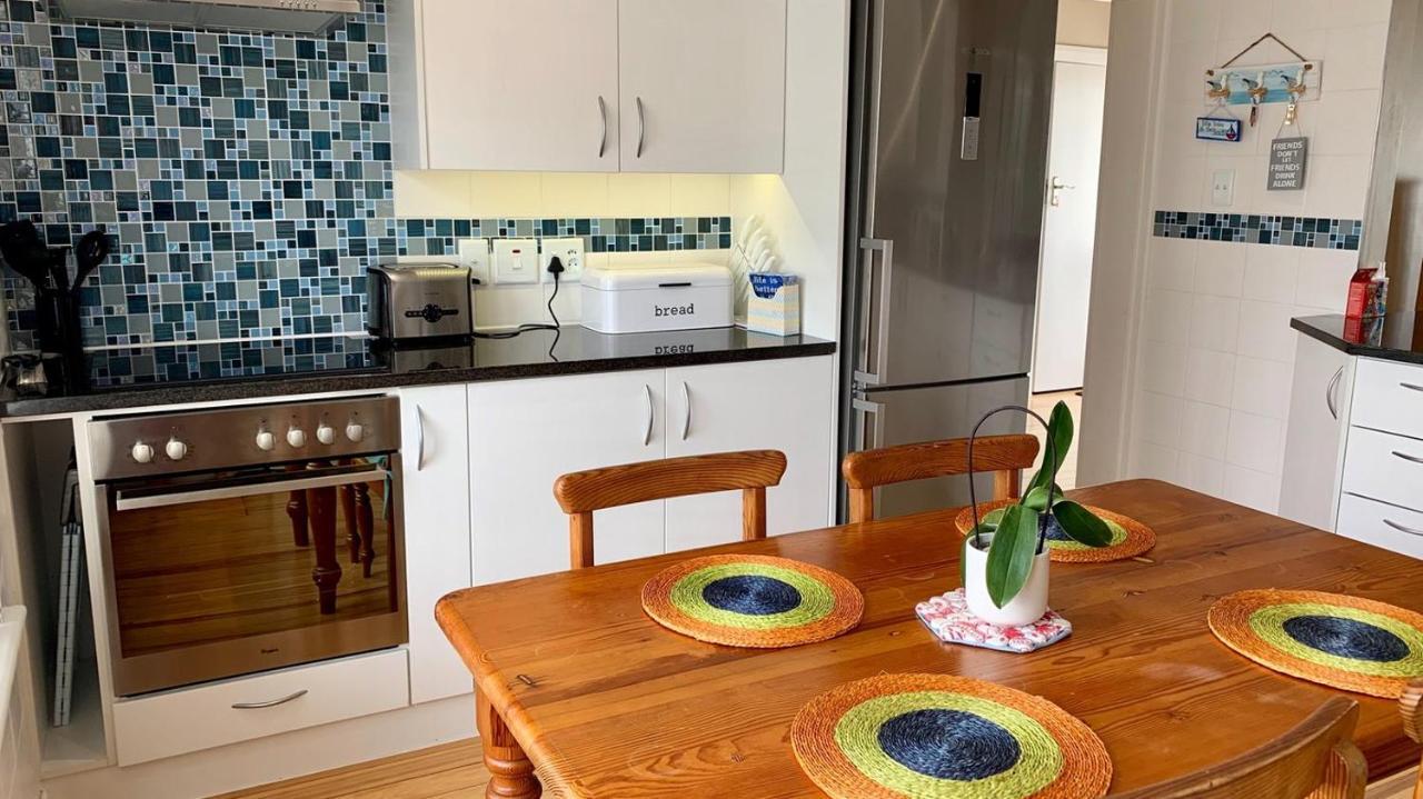 Modern Apartment With Stunning Sea Views Кейптаун Екстериор снимка